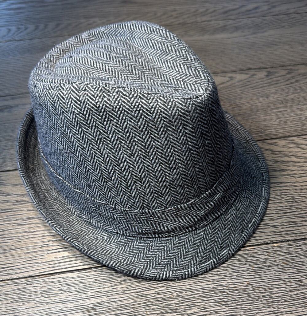 Men's Hats size M/L black, grey LAKE OF THE ISLES Fedora Herringbone